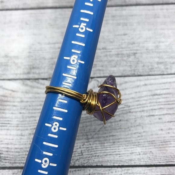 Artisan handmade rustic handcrafted chunky amethyst wire wrap statement ring. - Picture 4 of 6
